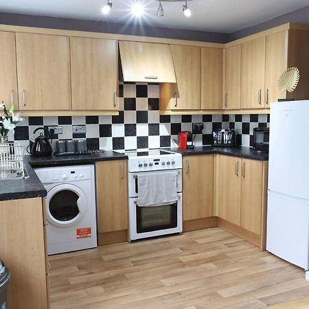 Family And Contractors Hs2 Nec Airport 3Beds Homebase Birmingham Exterior foto